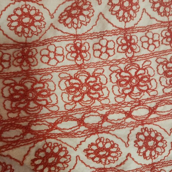 LOFT Red and Cream Floral Embroidered Shorts Size 14 - Picture 4 of 13